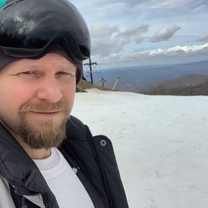 Meet your Posher, Gary